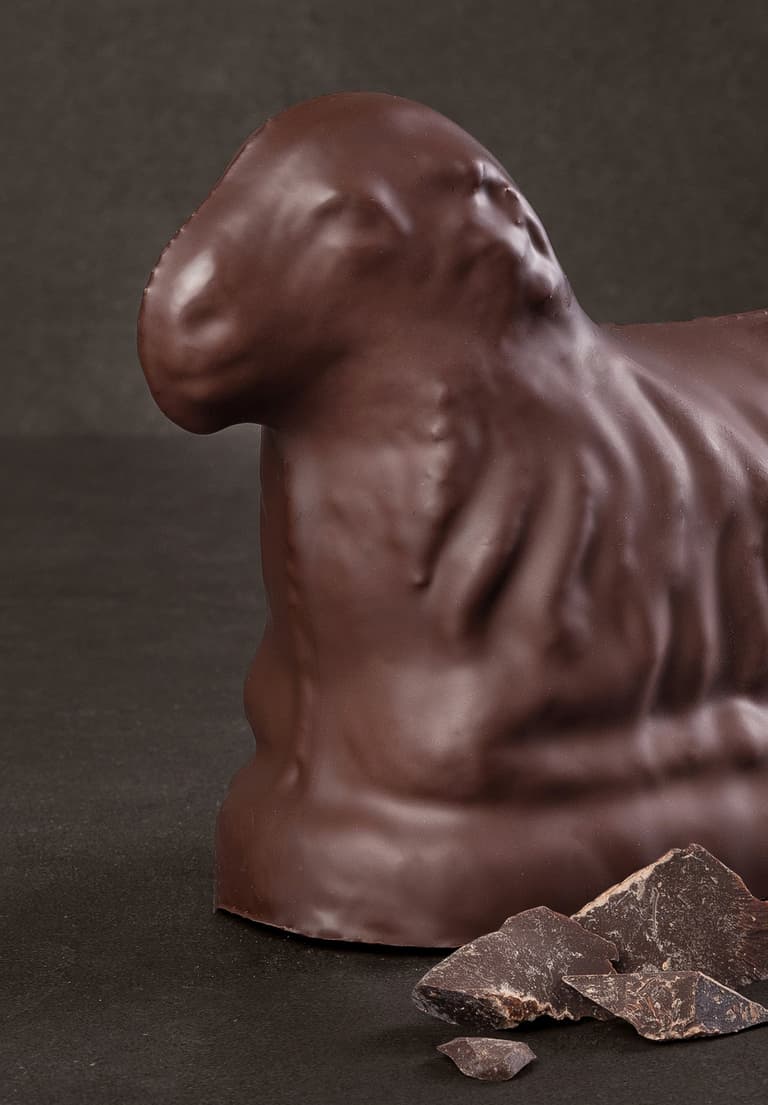 Osterlamm mit Schokolade